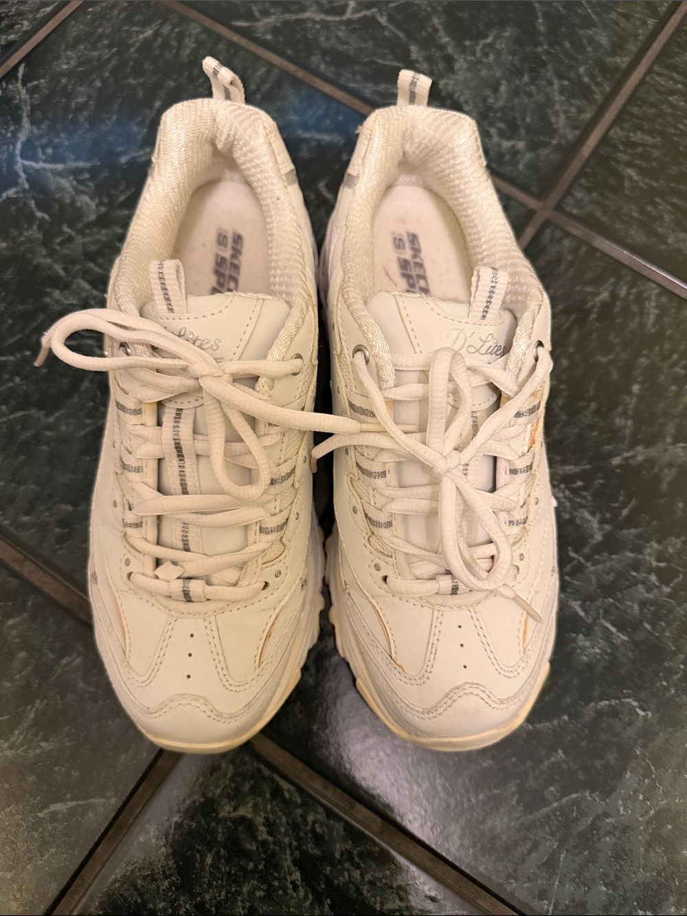 Skechers D'Lites Women's Off-White Lace-Up Sneakers